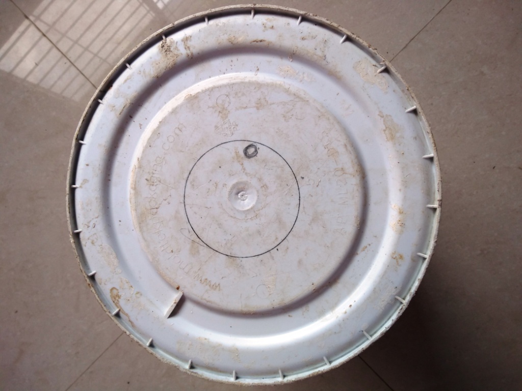 Marking in outer bucket for circular hole cutting.jpg